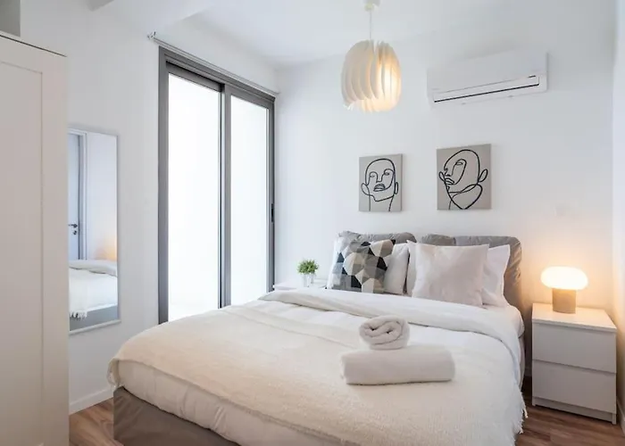 Stars 1-bedroom In アパート