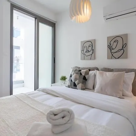 Apartment Stars 1-bedroom In *