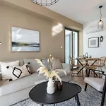 Stars 1-bedroom In Apartment